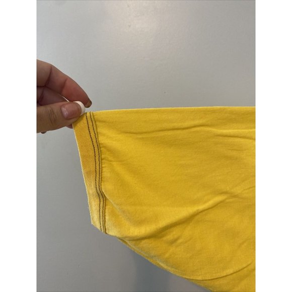 The Knits Size Large Vintage Tee Yellow My Other Shirt is an Izod short sleeve - Picture 6 of 6